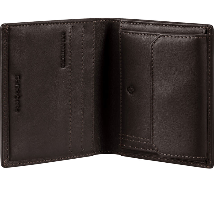 3 ranuras para tarjetas